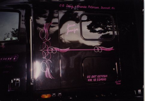 Truck pinstriping